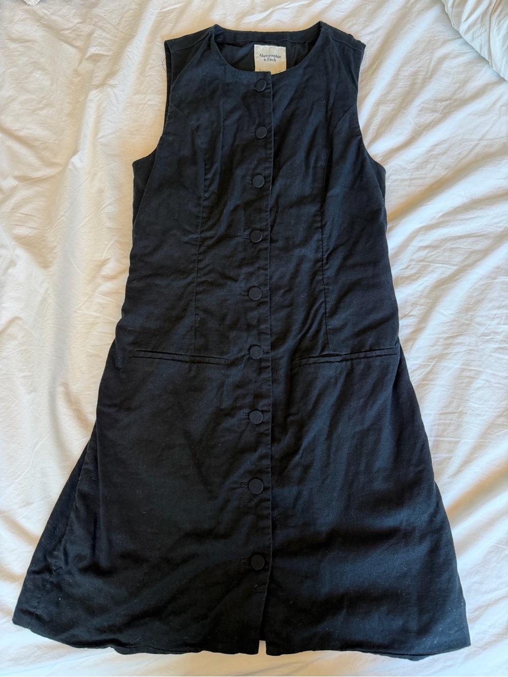 Abercrombie & Fitch Black Sleeveless Button-Down Dress